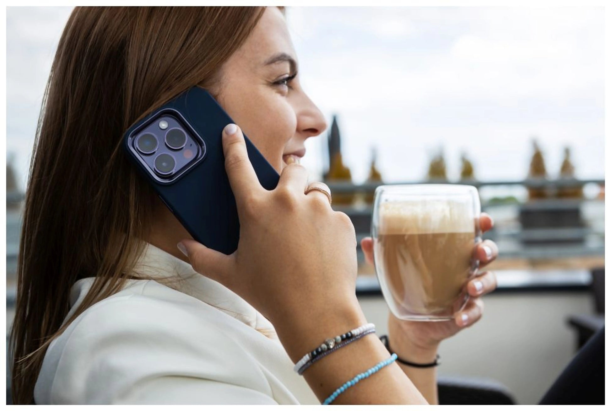 Zadní kryt FIXED MagFlow s podporou MagSafe pro Apple iPhone 15 Pro, modrý - FIXED