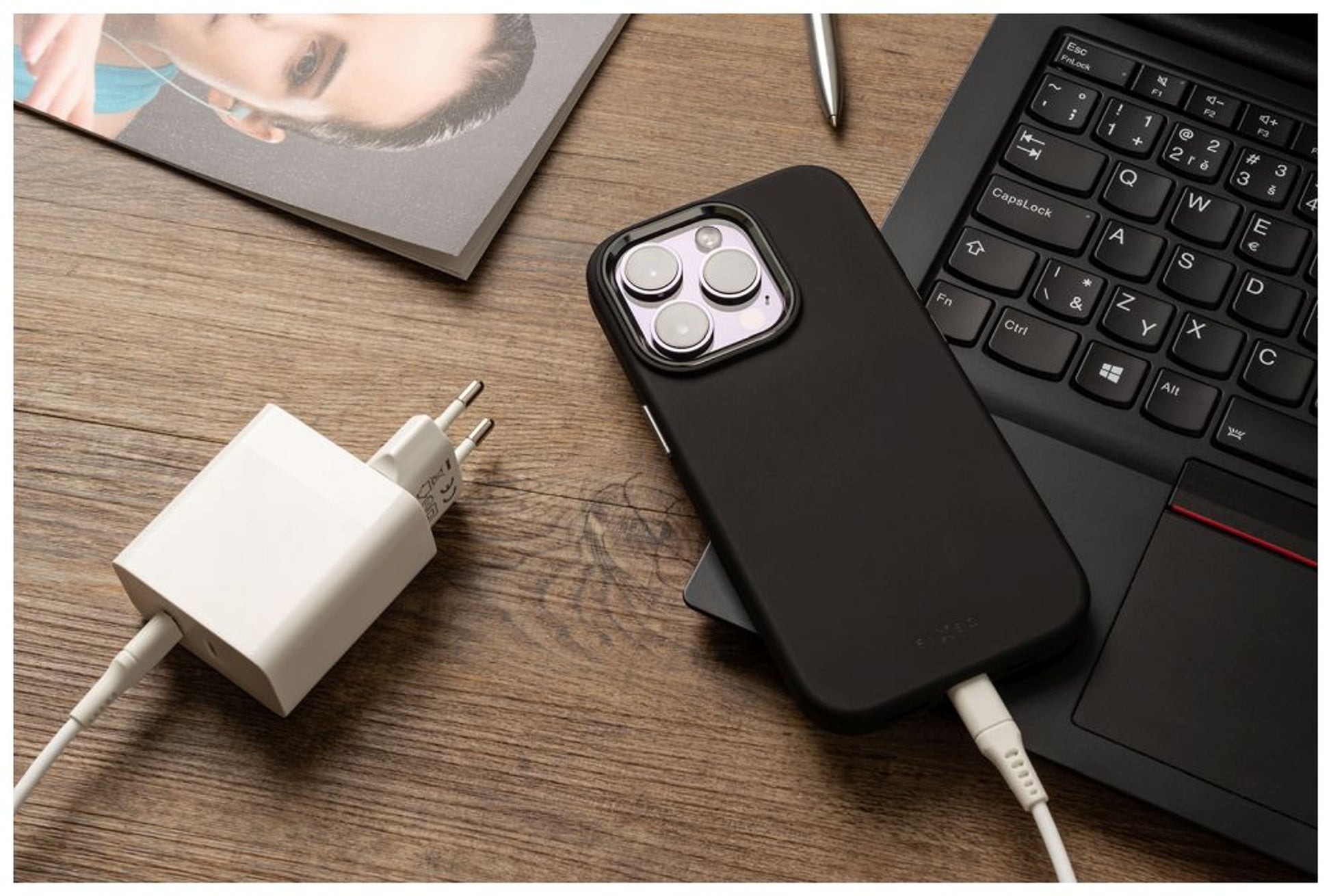 Zadní kryt FIXED MagFlow s podporou MagSafe pro Apple iPhone 17 Pro, černý - FIXED