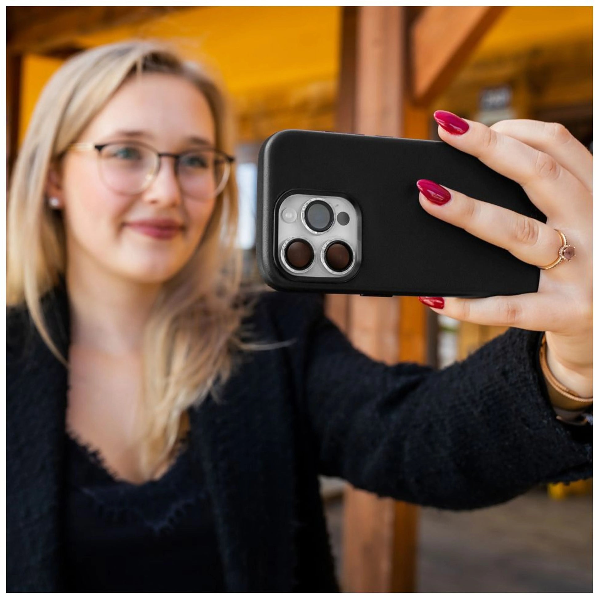 Kožený zadní kryt FIXED MagLeather s podporou MagSafe pro Samsung Galaxy S25+, černý - FIXED