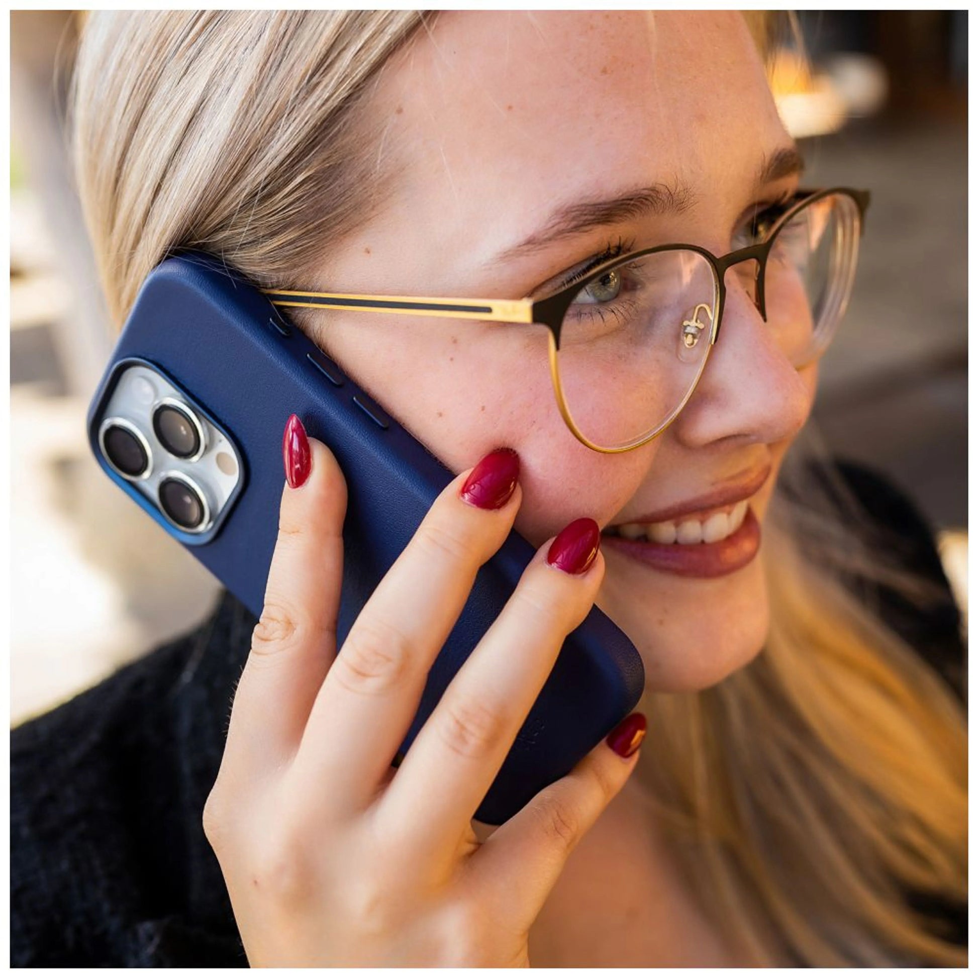 Kožený zadní kryt FIXED MagLeather s podporou MagSafe pro Apple iPhone 12 Pro, modrý - FIXED