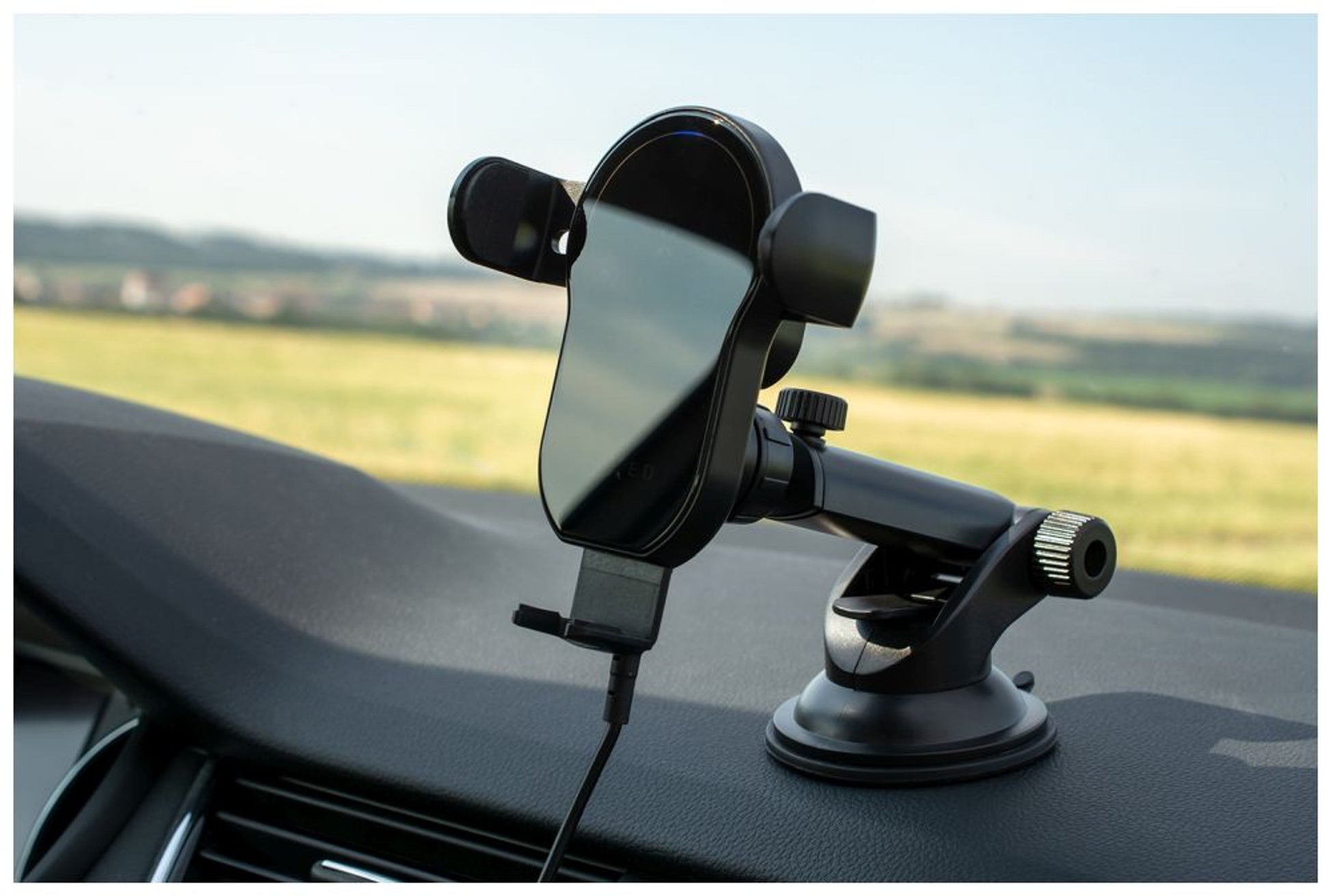 Automatický držák do auta s rychlým bezdrátovým nabíjením FIXED Matic XL na sklo nebo palubní desku, 15W, černý - FIXED