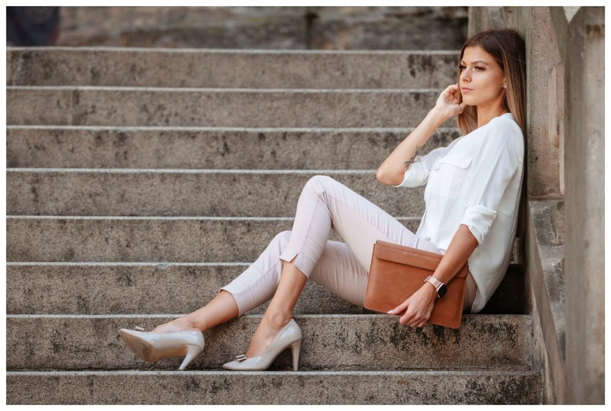 Kožené pouzdro FIXED Oxford pro Apple MacBook Air 15,3" (2023/2024/2025), hnědé - FIXED