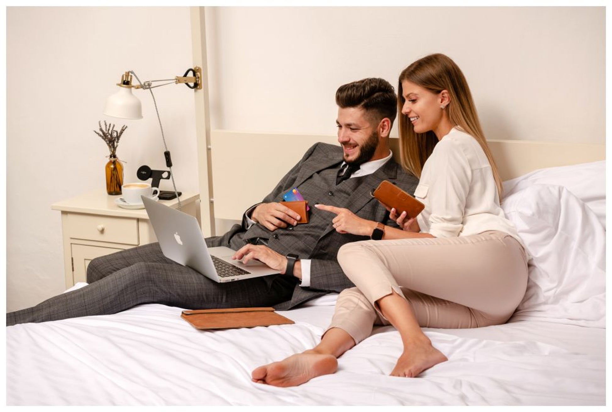Kožené pouzdro typu kniha FIXED ProFit pro Samsung Galaxy A54 5G, červené - FIXED