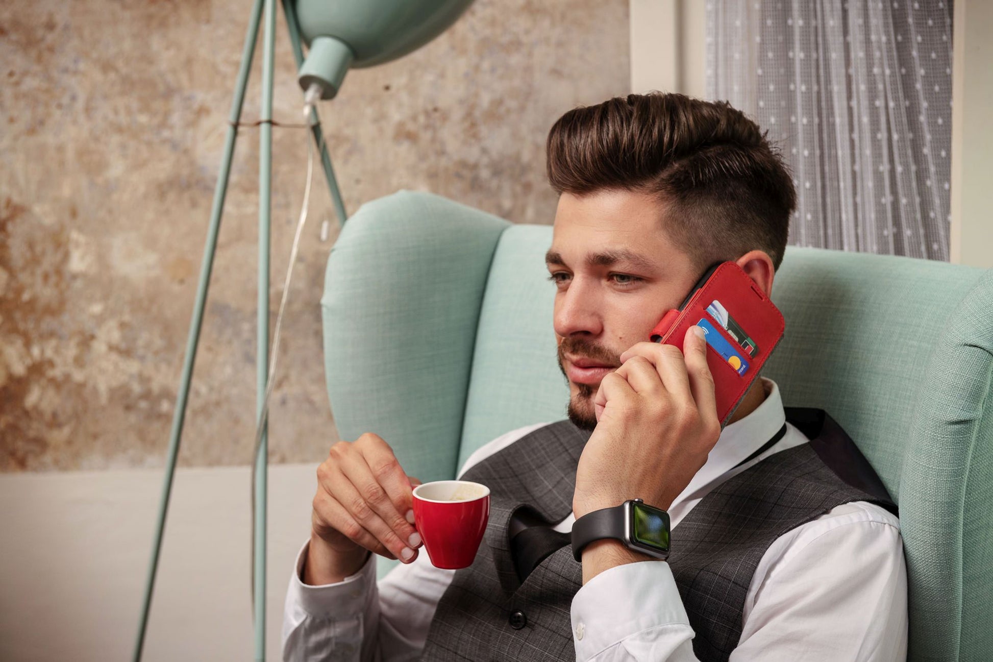 Kožené pouzdro typu kniha FIXED ProFit pro Apple iPhone 13 Pro, červené - FIXED