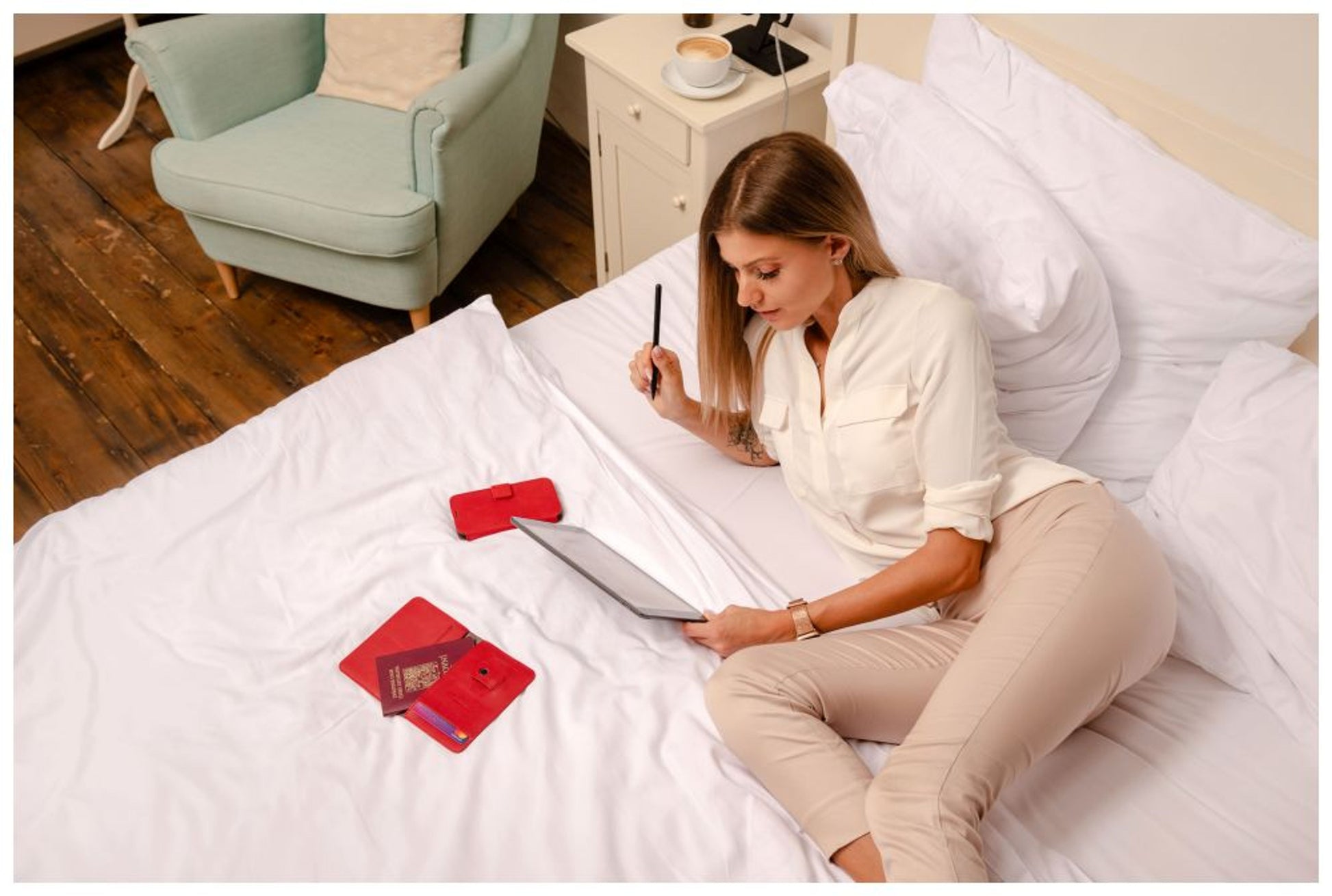 Kožené pouzdro typu kniha FIXED ProFit pro Samsung Galaxy A23, červené - FIXED