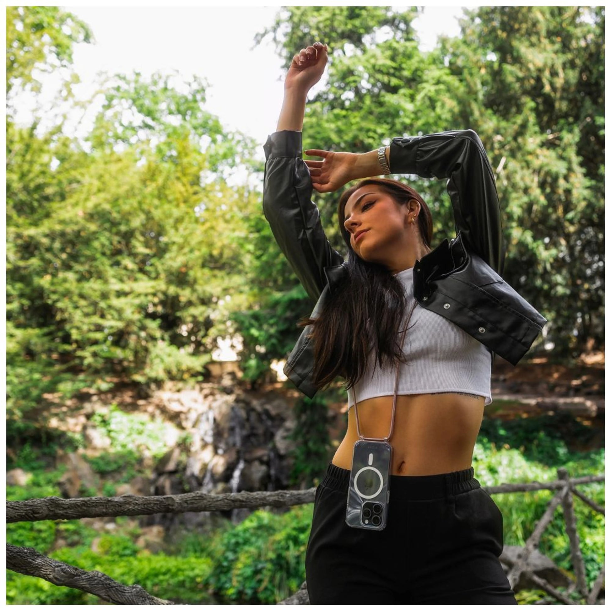 Pouzdro FIXED MagPure Neck s růžovou šňůrkou na krk pro Apple iPhone 16 Plus - FIXED