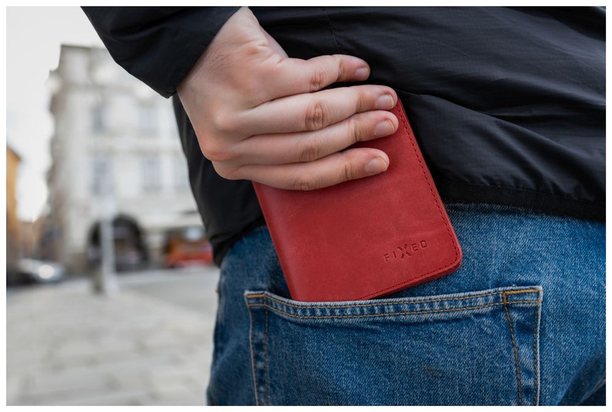 Kožená peněženka FIXED Classic Wallet z pravé hovězí kůže, červená - FIXED
