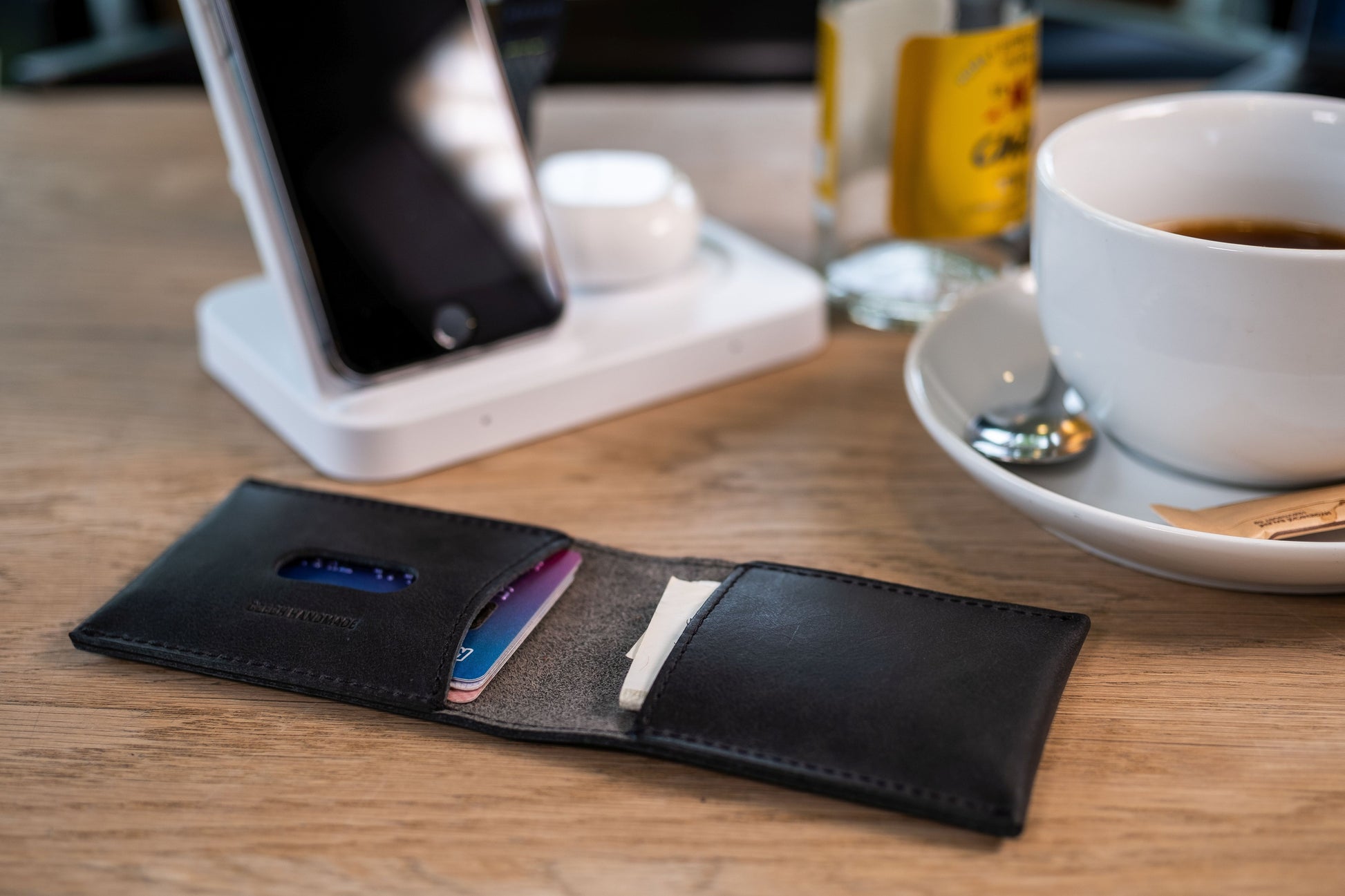 Kožená peněženka FIXED Wallet z pravé hovězí kůže, černá - FIXED