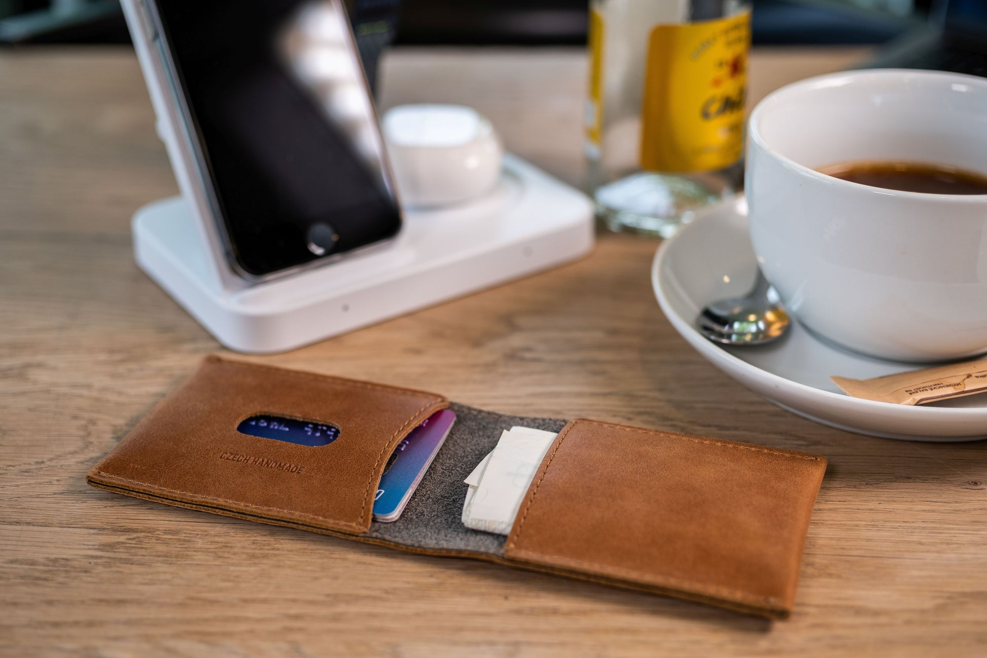 Kožená peněženka FIXED Wallet z pravé hovězí kůže, hnědá - FIXED