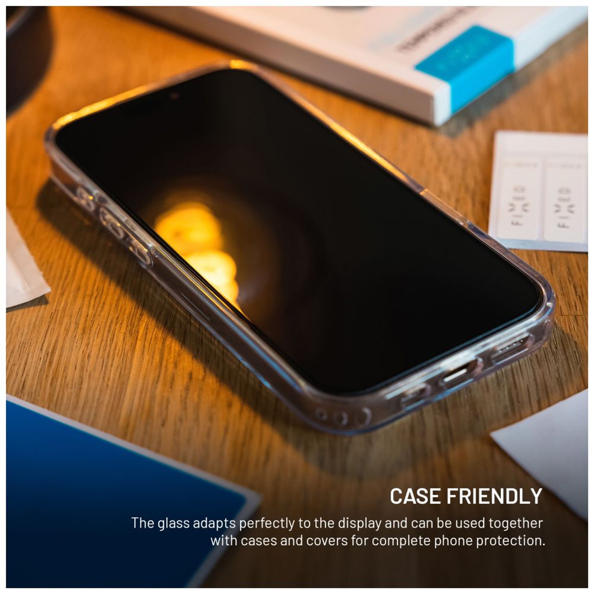 Tvrzené sklo FIXED Full-Cover s aplikátorem pro Apple iPhone 17 Pro, 2ks, černé - FIXED