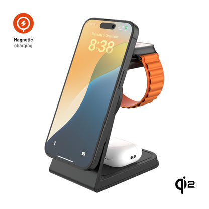 Stojánek s bezdrátovým nabíjením 3v1 FIXED MagPowerstation Alu 2 s podporou MagSafe, 15W+3.5W+2.5W, Qi2, černý
